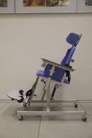 Учебное место учащегося с нарушением ОДА (р. гр. 0,70-0,90 м, столешница из пластика) - fgospostavki.ru - Томск